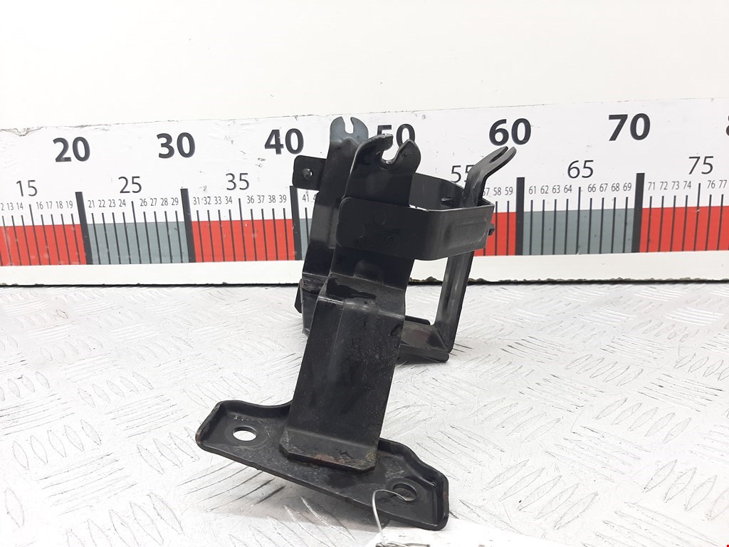Кронштейн гидроусилителя SAAB 9-3 2002-2014