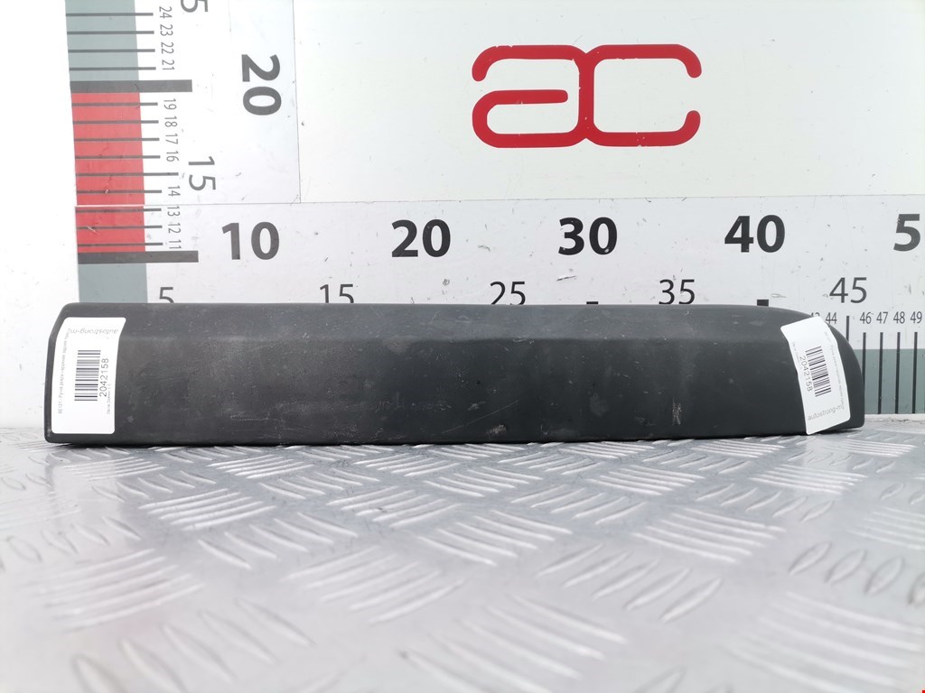 Накладка декоративная (молдинг) крышки (двери) багажника Renault Dokker (2012-2022)