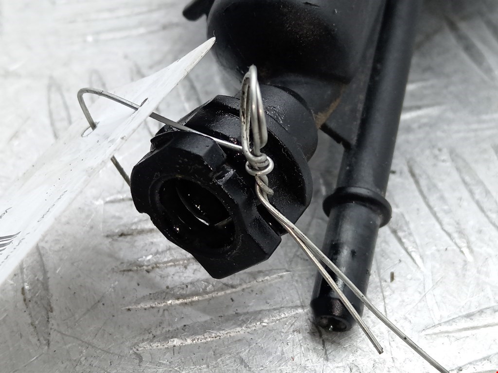 Цилиндр сцепления главный VOLVO V50 I 2004-2012