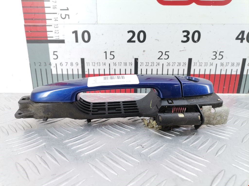 Ручка двери передней наружная правая TOYOTA RAV 4 XA20 2000-2005