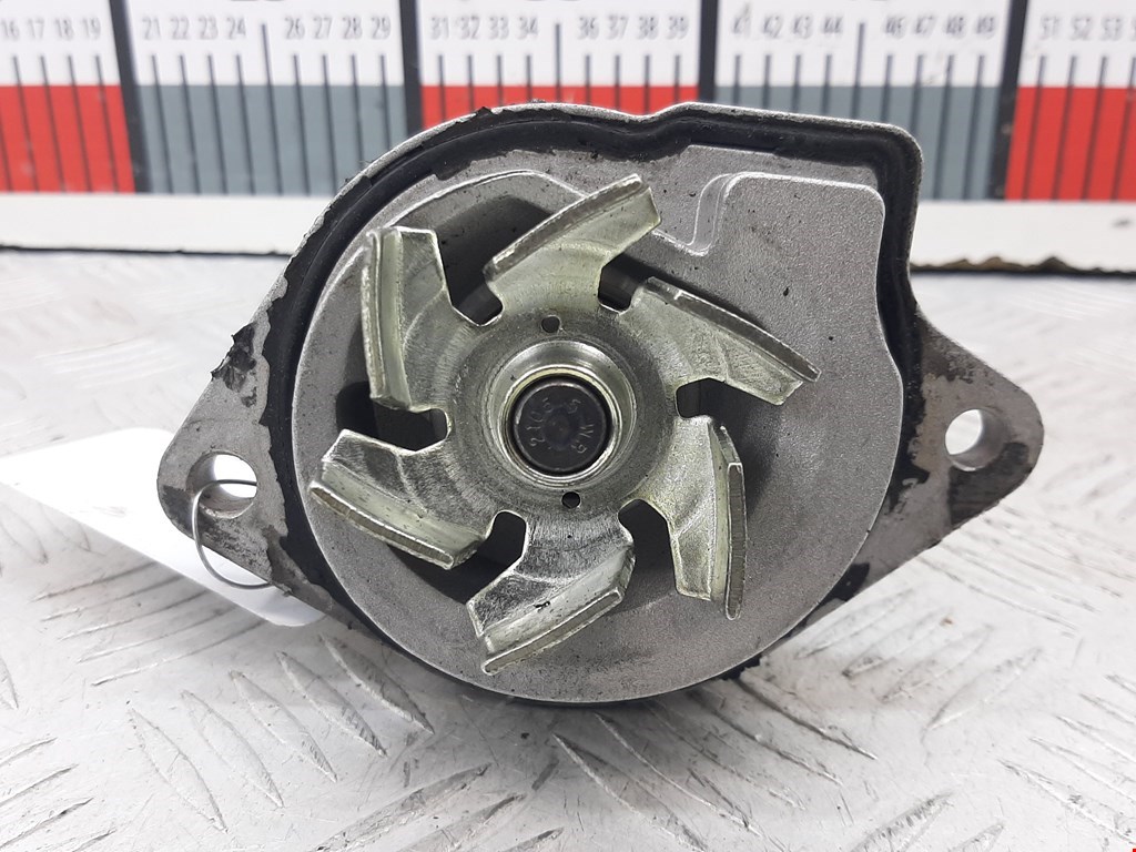 Насос водяной (помпа) VOLKSWAGEN Golf IV 1997-2003