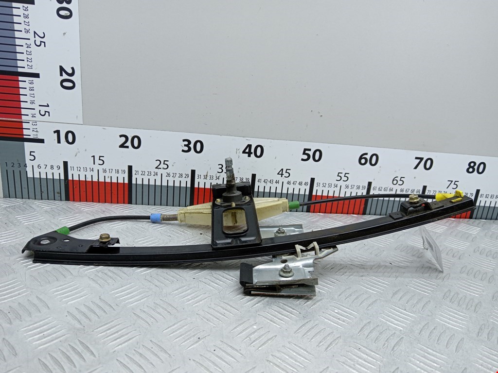 Стеклоподъемник задний левый VOLKSWAGEN Golf III 1991-1997