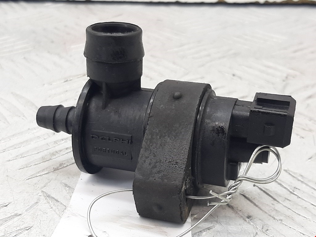 Клапан вентиляции топливного бака OPEL Zafira B 2005-2012