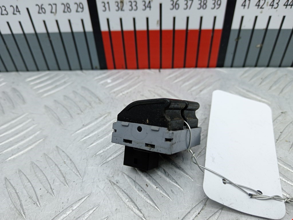 Блок управления стеклоподъемниками SEAT Cordoba 2002-2009