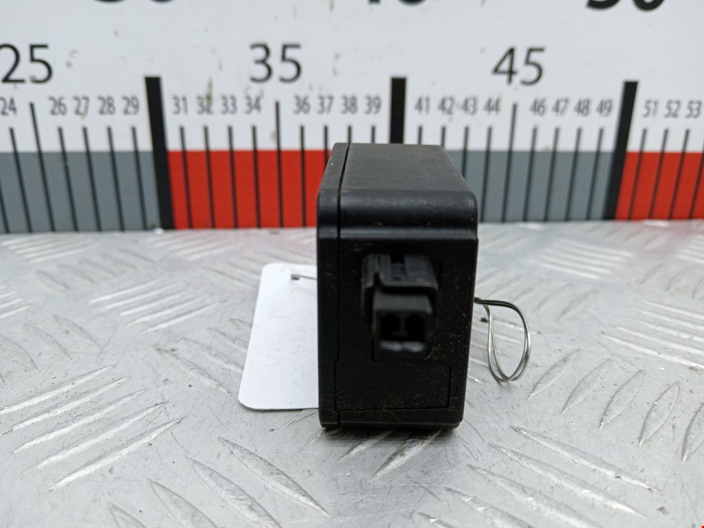 Активатор замка двери OPEL Combo C 2001-2011