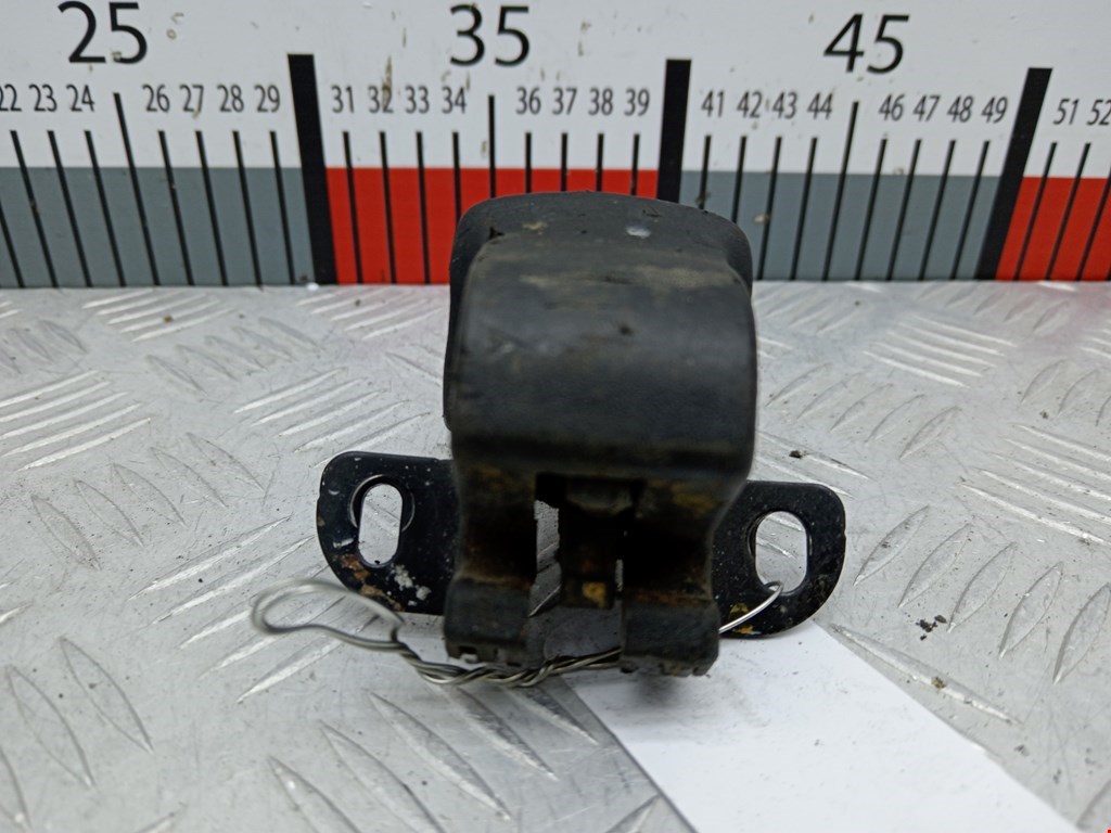 Замок двери распашной левой Opel Combo C (2001-2011)