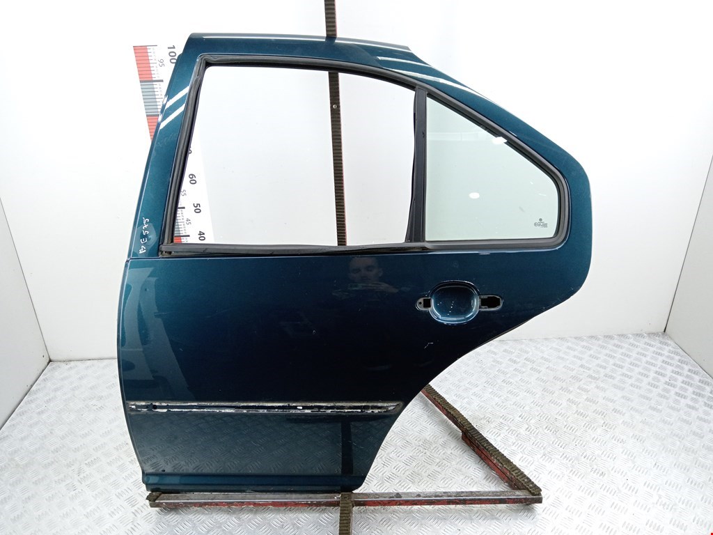 Дверь задняя левая VOLKSWAGEN Bora 1998-2005