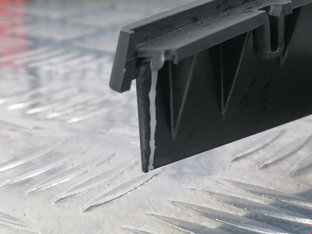 Подлокотник в салон VOLVO S80 II 2006-2016