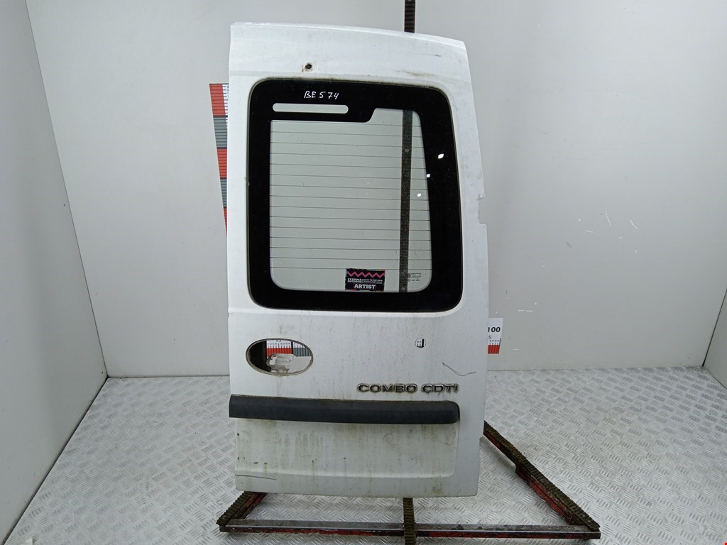 Бампер задний OPEL Combo C 2001-2011