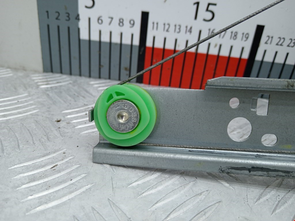 Стеклоподъемник передний правый VOLKSWAGEN Crafter 2006-2016