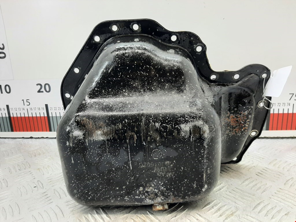 Поддон масляный двигателя VOLKSWAGEN Polo IV 2001-2009