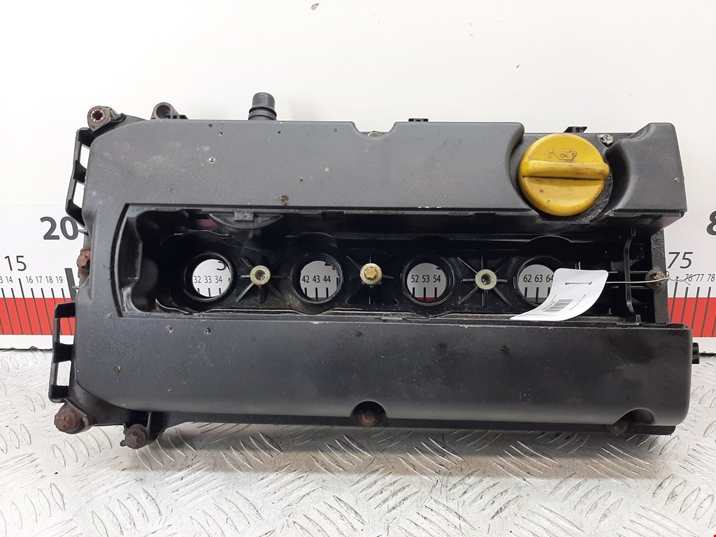 Крышка головки блока цилиндров Opel Zafira B (2005-2014)