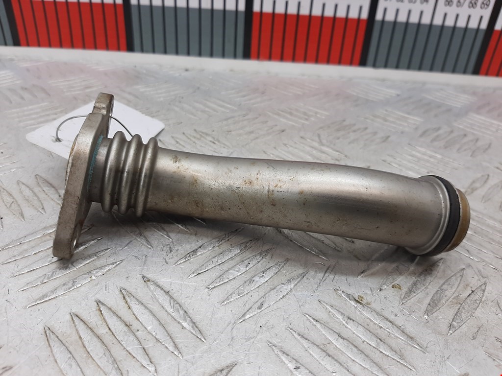 Патрубок системы охлаждения Opel Zafira B (2005-2014)