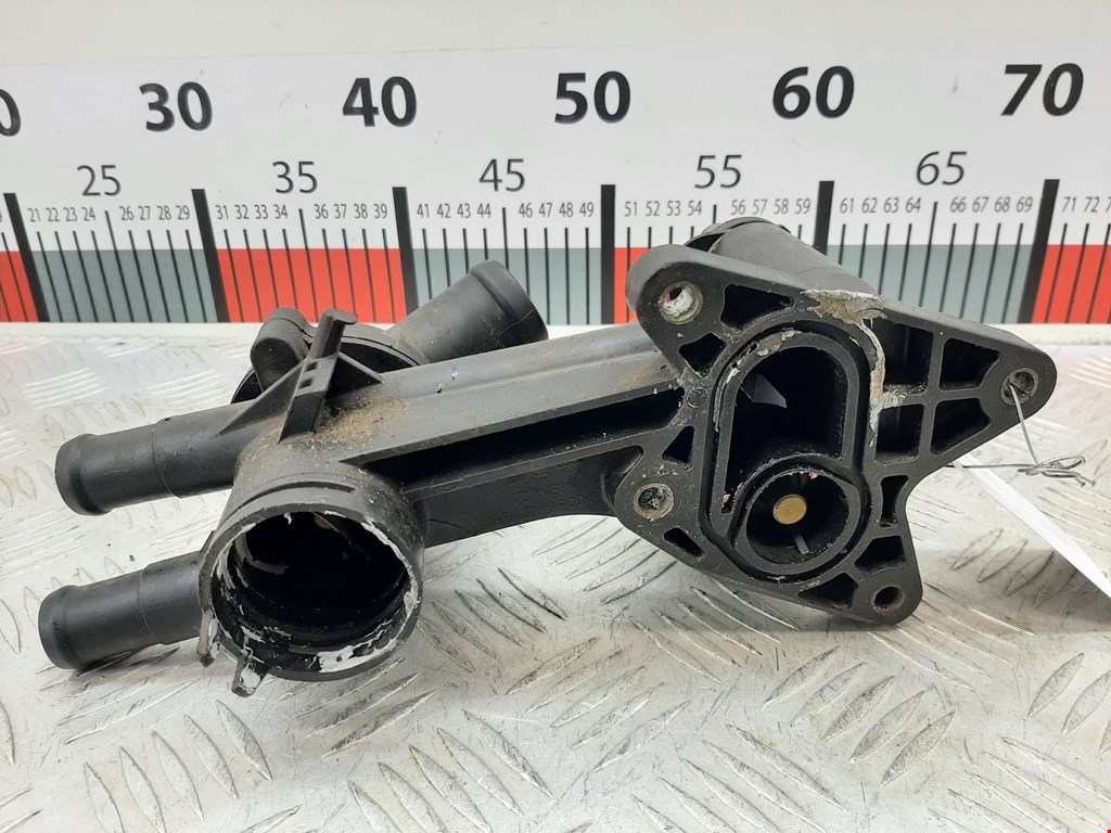 Корпус термостата VOLKSWAGEN Golf V 2003-2009