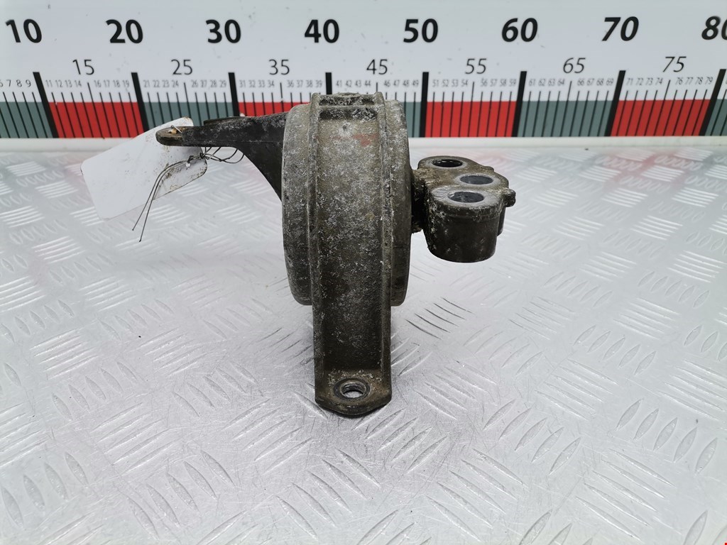 Подушка (опора) крепления двигателя Opel Zafira B (2005-2014)