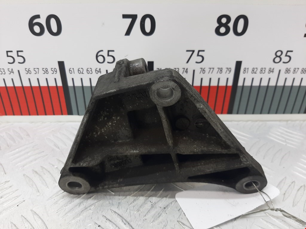 Кронштейн OPEL Insignia 2008-2017