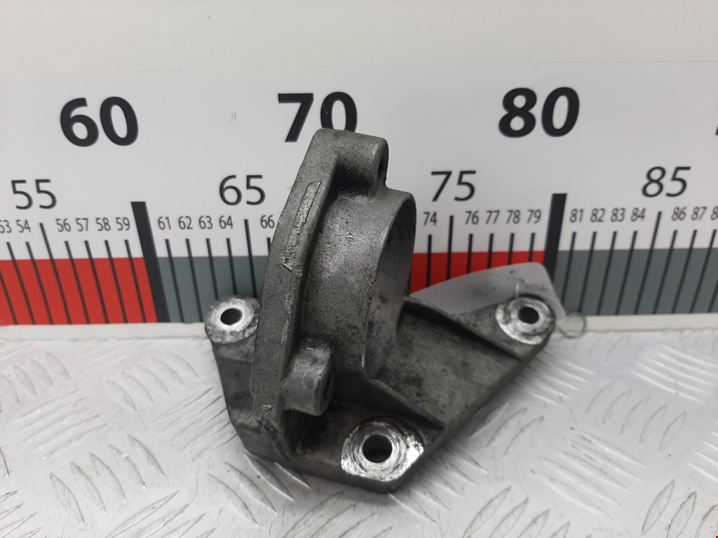 Кронштейн OPEL Insignia 2008-2017