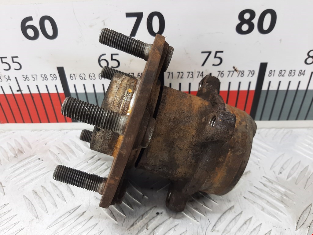 Ступица задняя левая/правая VOLVO V50 I 2004-2012