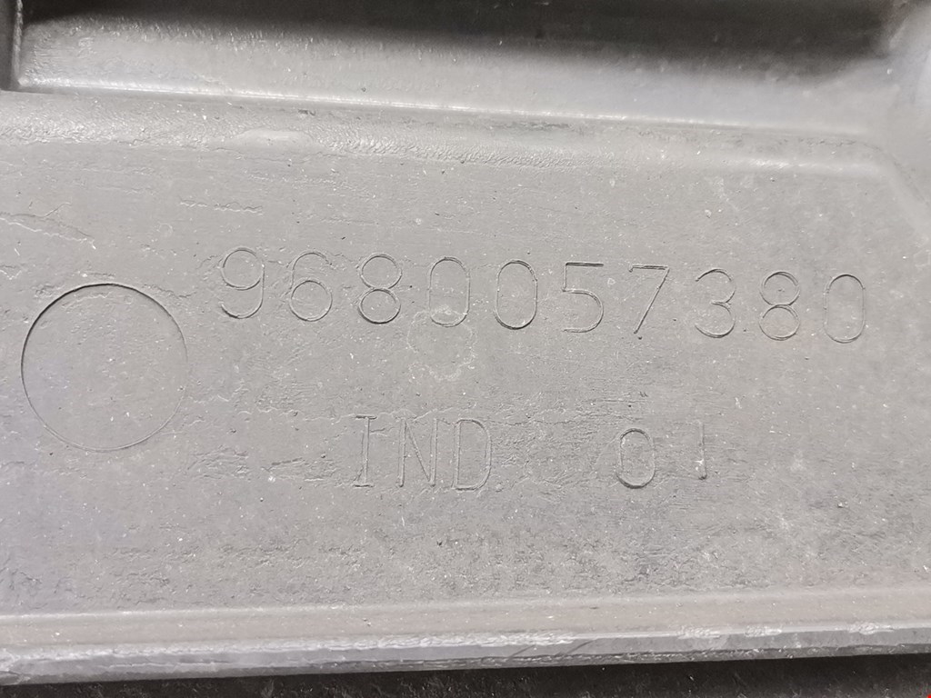 Пыльник (кузов наружные) PEUGEOT 207 2006-2015