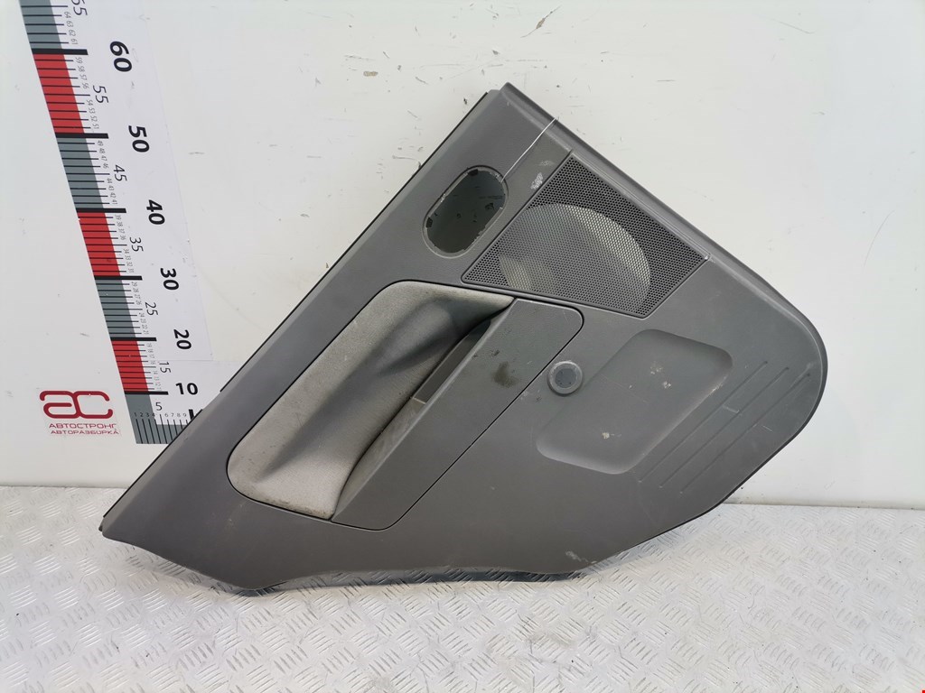 Обшивка (карта) двери задней левой Ford Fusion (2002-2012)