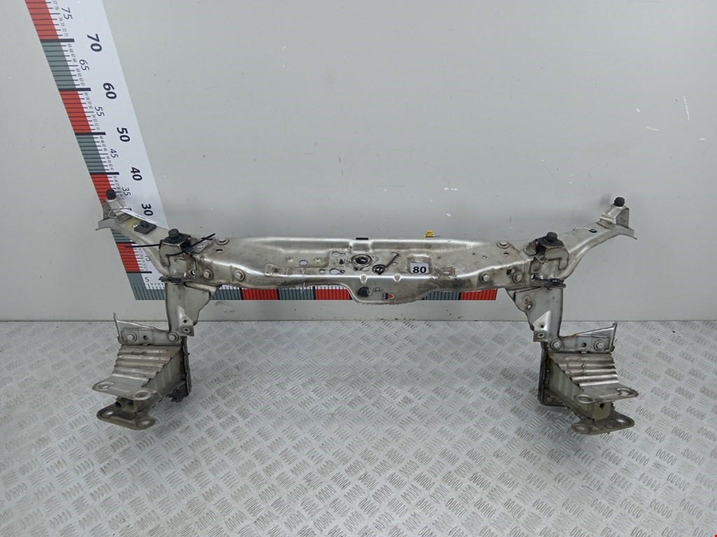 Панель передняя (передняя монтажная панель рамка передняя телевизор) Opel Zafira B (2005-2014)