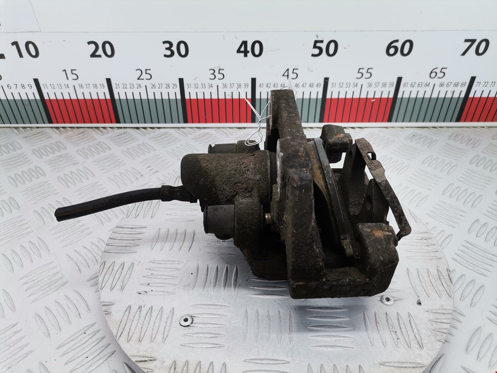 Суппорт задний левый BMW 6er E63/E64 2003-2011