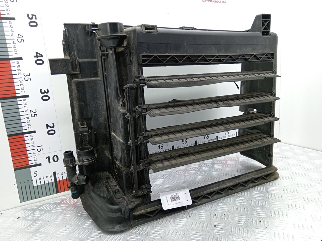 Диффузор (кожух) вентилятора BMW 3er E46 1998-2006