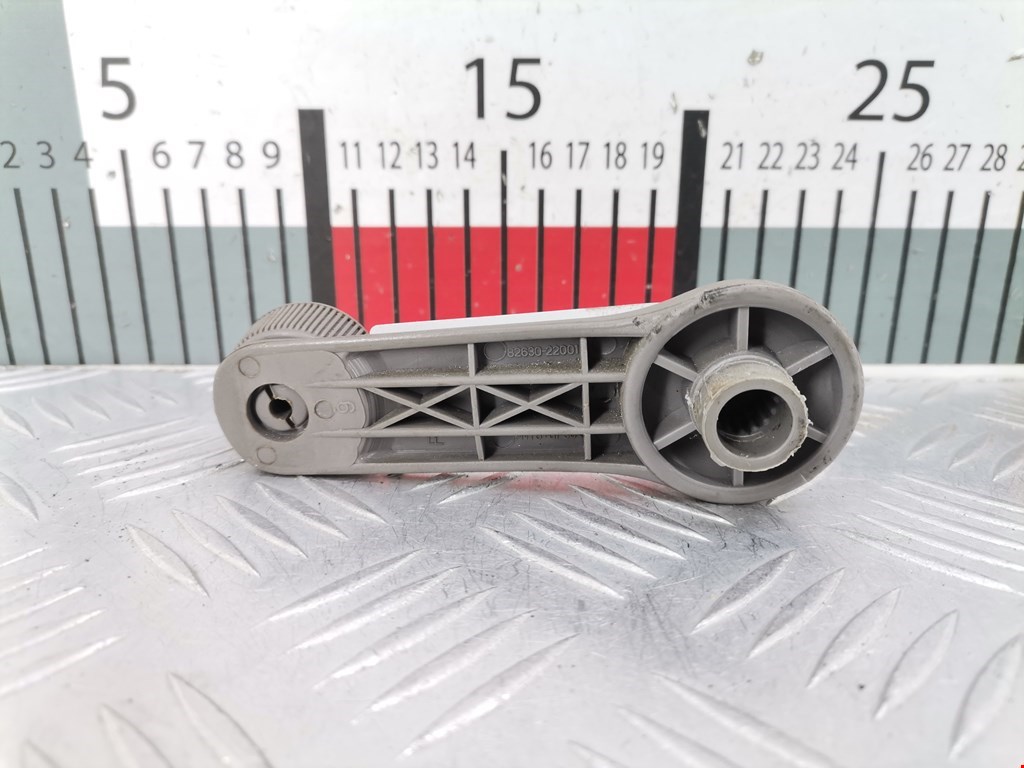 Ручка стеклоподъемника KIA Picanto 2004-2011