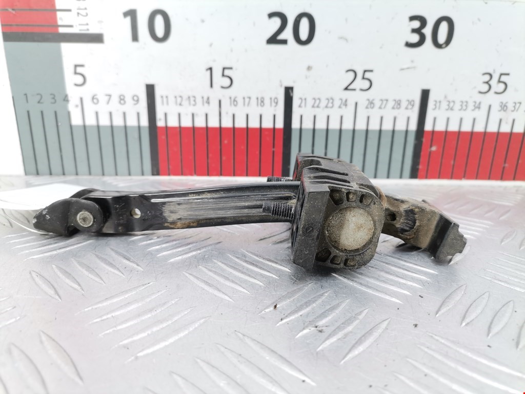 Ограничитель открывания двери CADILLAC SRX 2009-2016