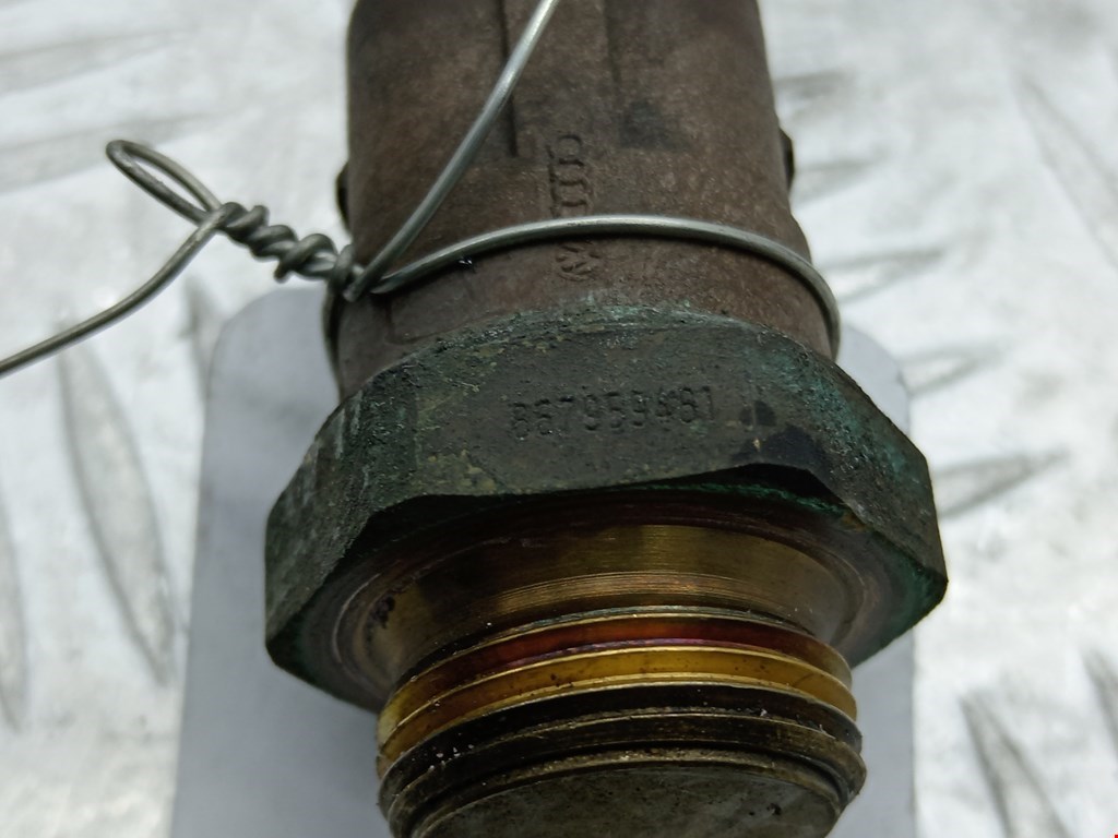 Датчик температуры (охлаждающей жидкости) VOLKSWAGEN Polo III 1994-2001