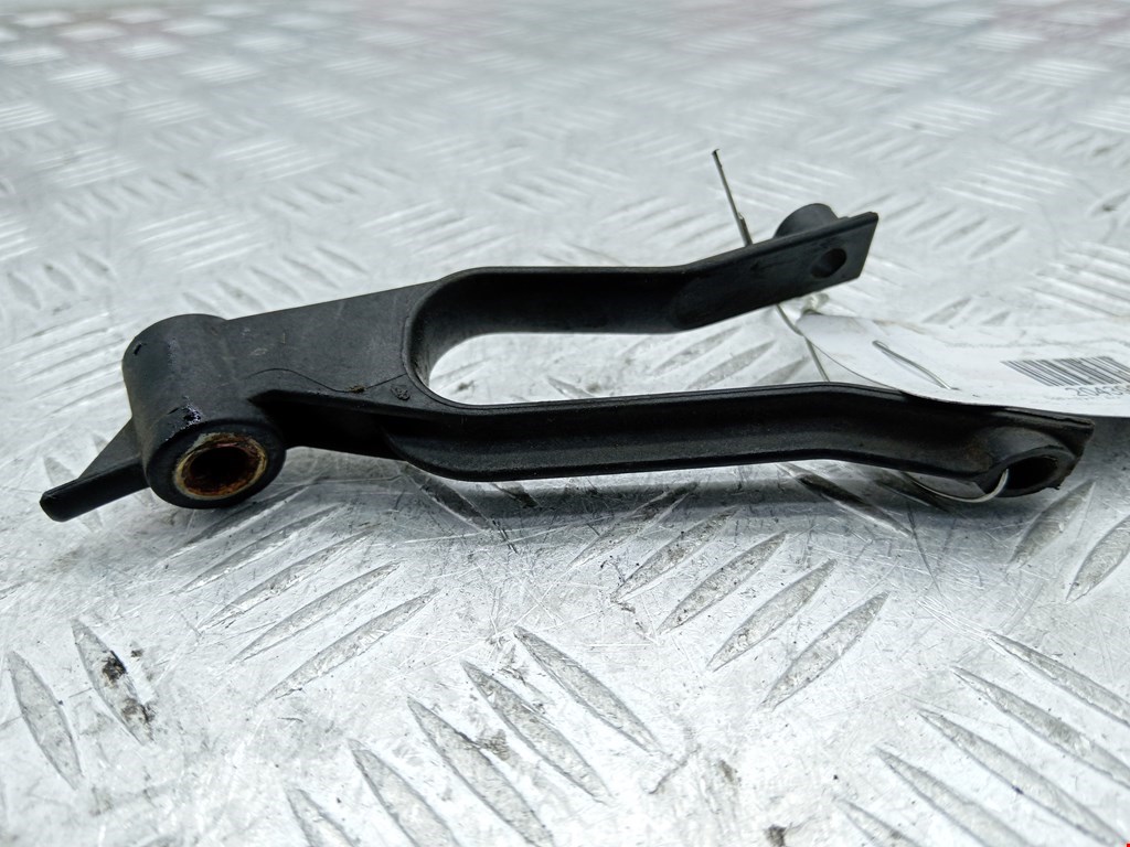 Кронштейн (крепление) радиатора OPEL Astra H/Family 2004-2015