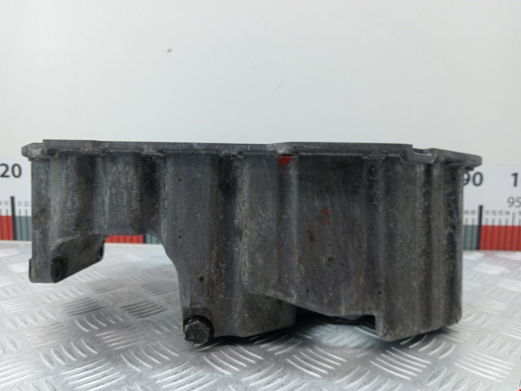 Поддон масляный двигателя VOLKSWAGEN Golf V 2003-2009