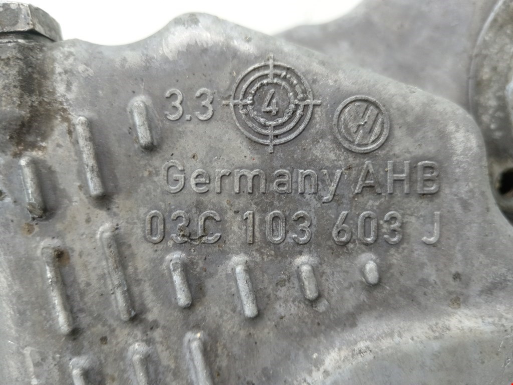Поддон масляный двигателя VOLKSWAGEN Golf V 2003-2009