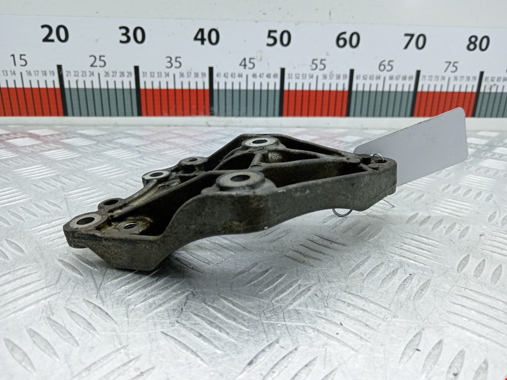 Кронштейн кондиционера MINI Hatch R56 3-door 2007-2013