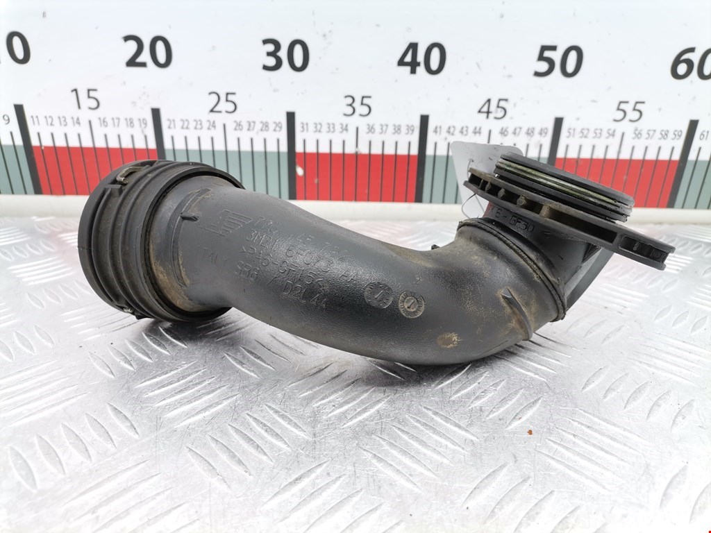 Патрубок интеркулера SEAT Alhambra 1996-2010