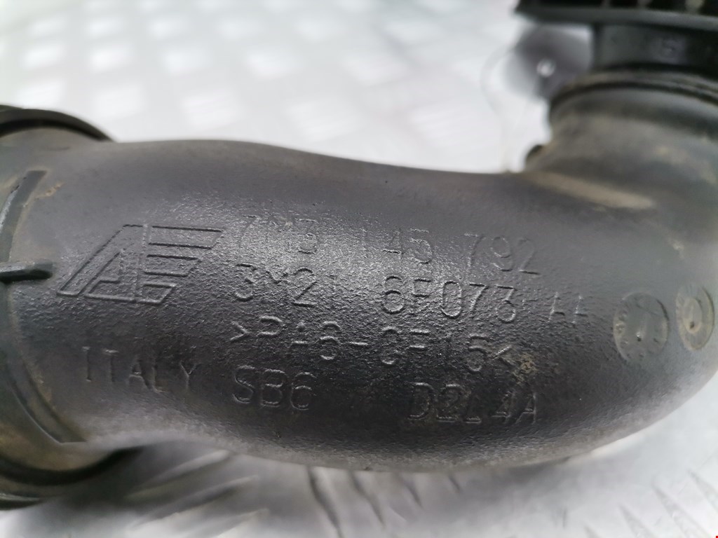 Патрубок интеркулера SEAT Alhambra 1996-2010