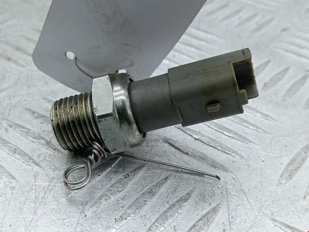 Датчик давления масла MINI Hatch R56 3-door 2007-2013