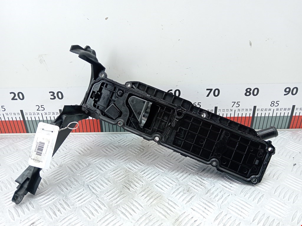 Крышка головки блока (клапанная) FORD Fiesta 2008-2012