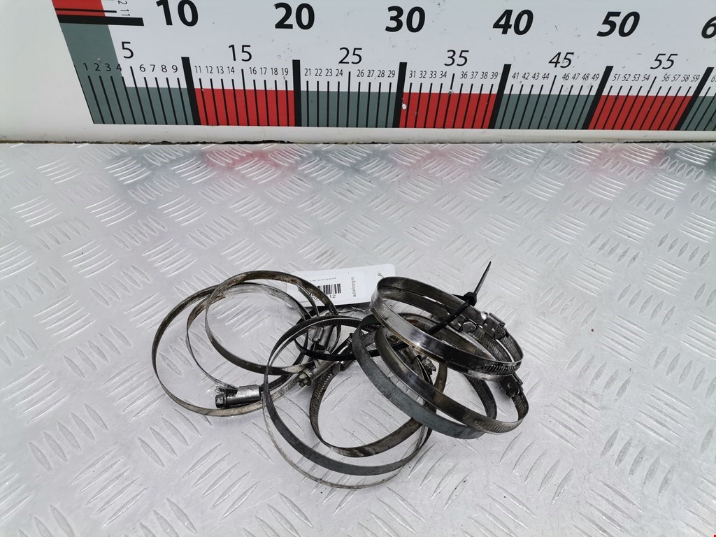 Хомут металлический Volkswagen Golf 4 (1997-2004)