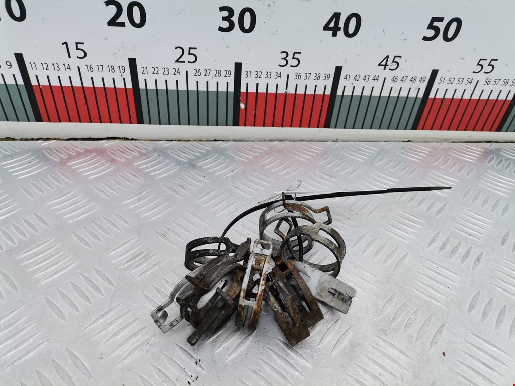 Хомут металлический Volkswagen Golf 4 (1997-2004)