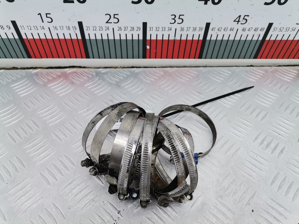 Хомут металлический Volkswagen Golf 4 (1997-2004)