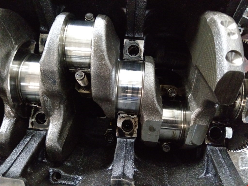 Блок цилиндров MAZDA Premacy CP 1999-2004