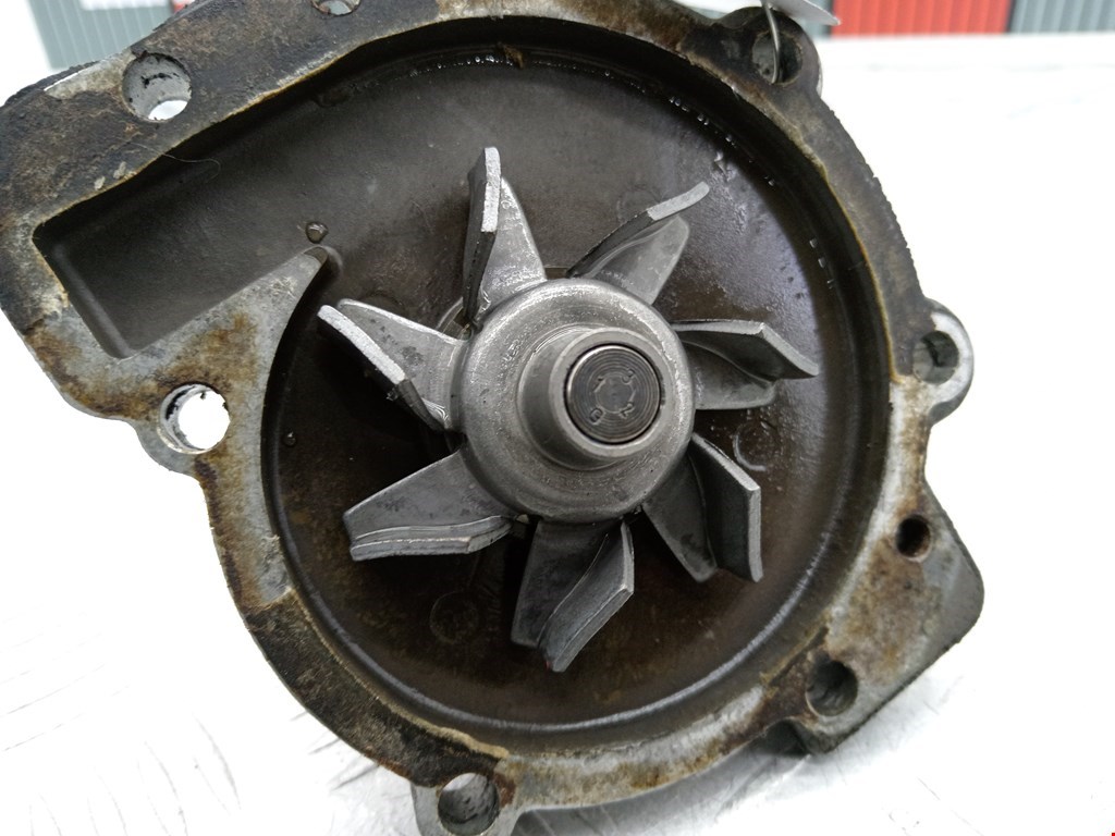 Насос водяной (помпа) VOLVO V70 II 2000-2007