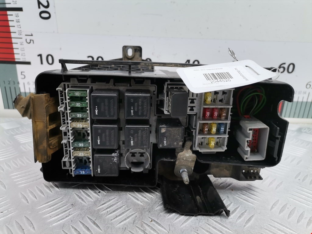 Датчик уровня в бачок омывателя VOLVO XC90 2002-2014