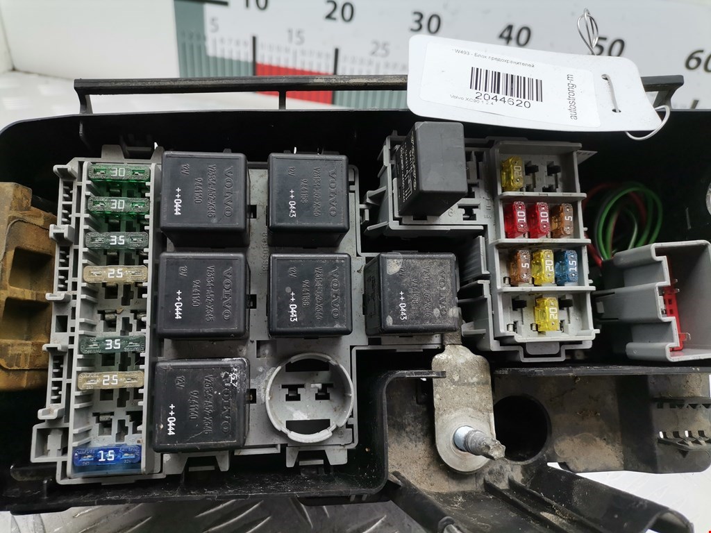 Датчик уровня в бачок омывателя VOLVO XC90 2002-2014