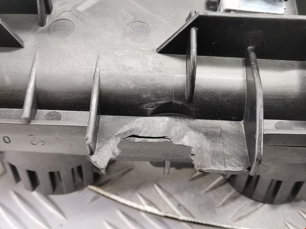 Коллектор впускной FIAT Scudo 2007-2016