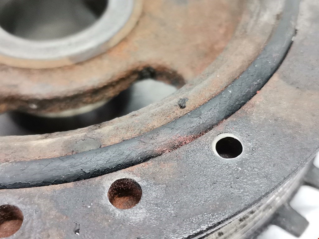 Шестерня коленвала (шкив) FORD Mondeo III 2000-2007