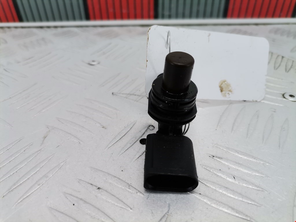 Датчик положения распредвала VOLKSWAGEN Golf IV 1997-2003