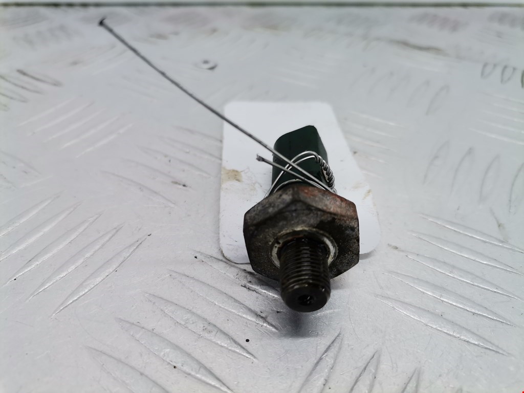 Датчик давления масла VOLKSWAGEN Golf IV 1997-2003