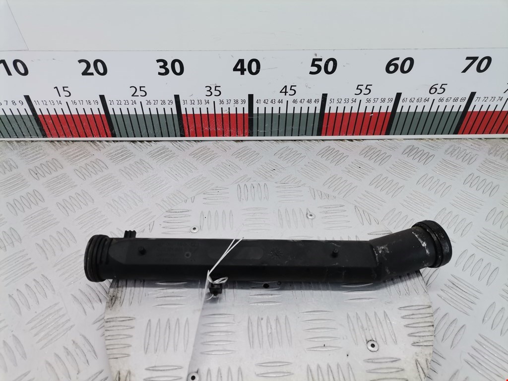 Патрубок VOLKSWAGEN Golf IV 1997-2003